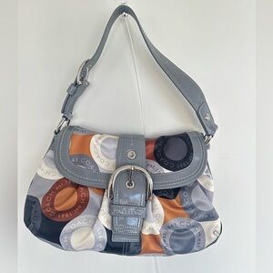 Authentic Poppy Coach Shoulder bag